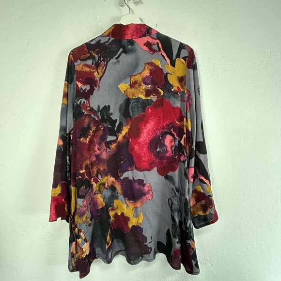 Habitat Womens Abstract Floral Button Down Tunic Top Medium Art To Wear Red Gray - Picture 2 of 8